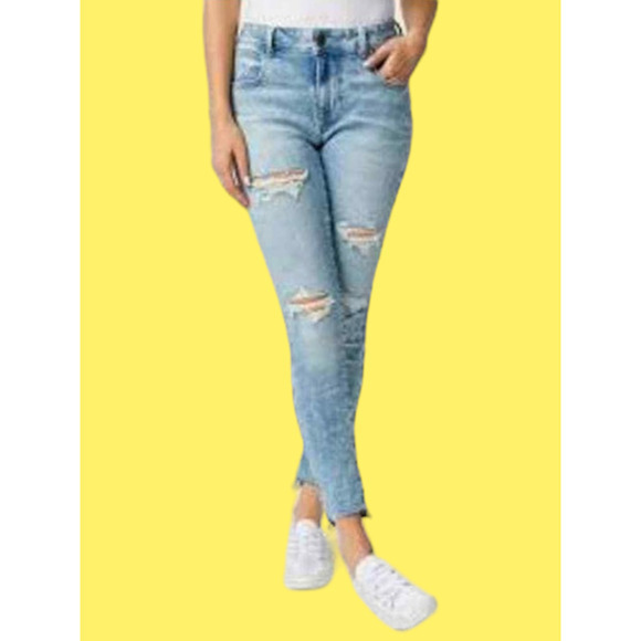 NEW MAURICE'S Jeans‎ Light Wash Size 10 Ripped Distressed Denim High Waisted - Picture 1 of 8